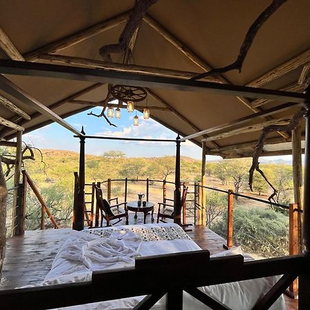 Ondudu Safari Lodge Omaruru Kültér fotó