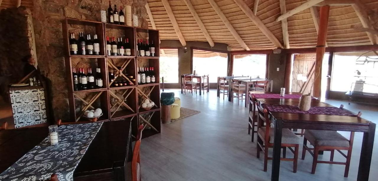 Ondudu Safari Lodge Omaruru Kültér fotó