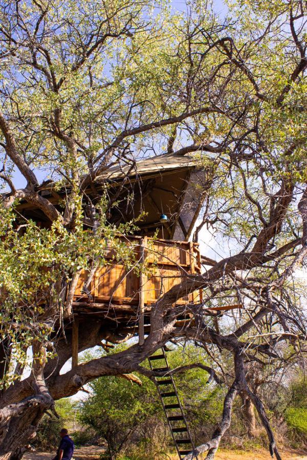 Ondudu Safari Lodge Omaruru Kültér fotó