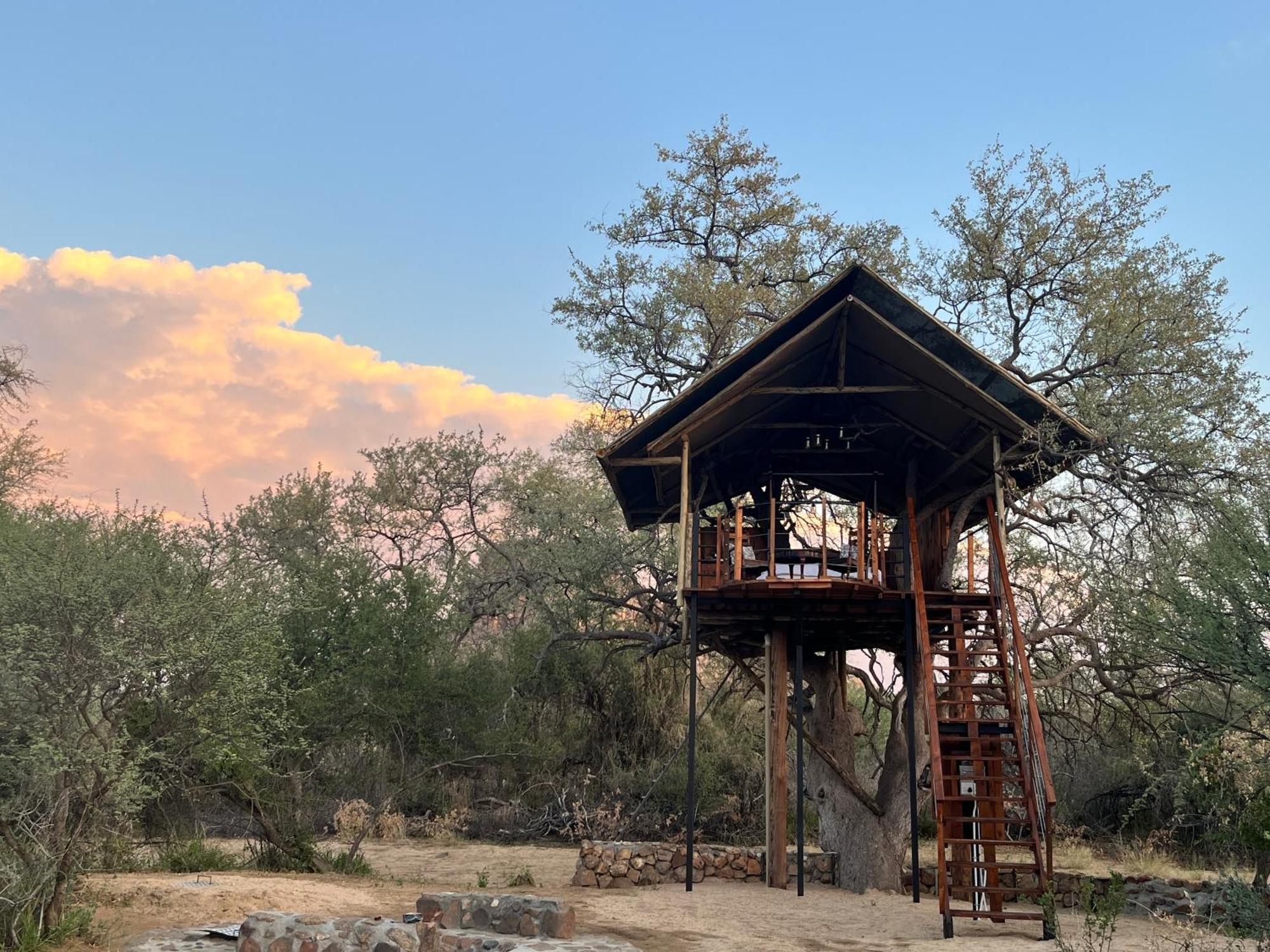 Ondudu Safari Lodge Omaruru Kültér fotó